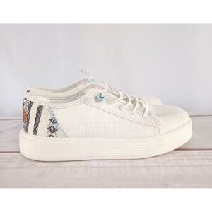 Hey Dude Women’s Cody Crafted Mix Baja Cream Shoes Size 5 Excellent Condition